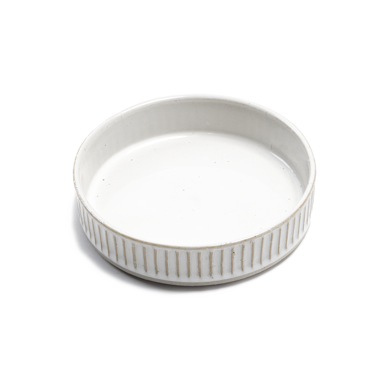 White Scalloped Stoneware Bowl