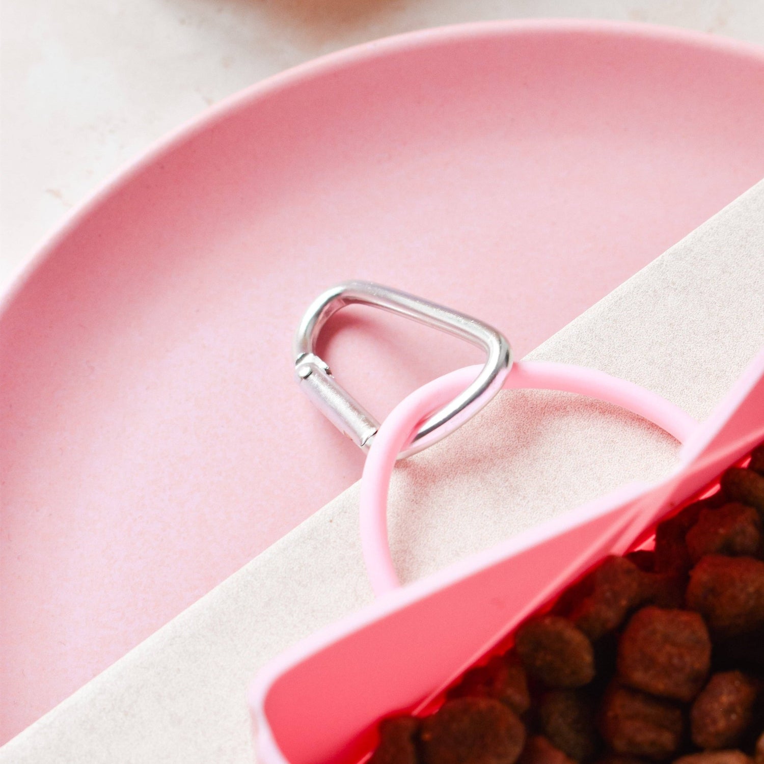 Foldable Travel Bowl - Pink - THE BOXER